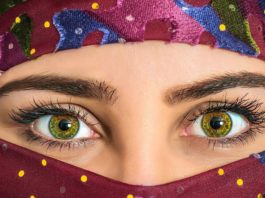 How To Edit Eyebrows Like A Pro