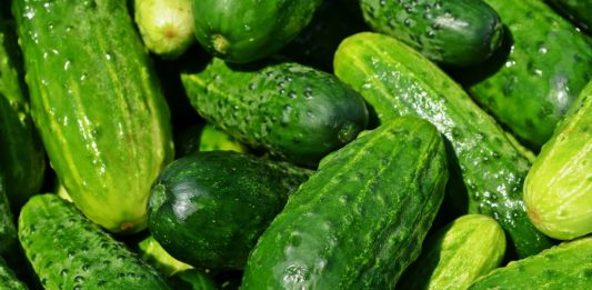 How To Use Cucumber To Get A Clear Skin