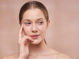 10 Superfoods for Healthy and Glowing Skin