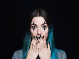 7 Insane Halloween Nail Designs You Need to Try in 2023